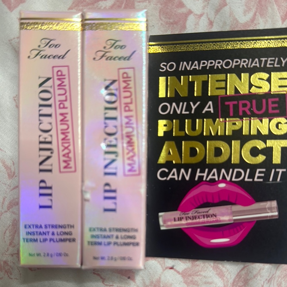 Too Faced Lip Injection Maximum Plump - Holographic Pink
